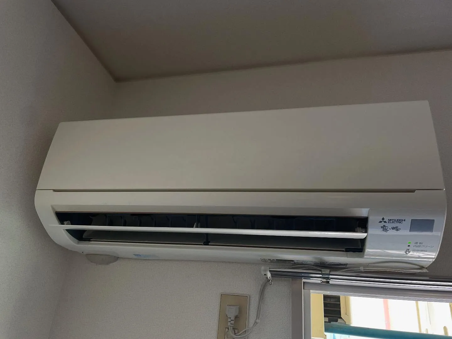 本日もエアコンクリーニングの依頼を頂きました。