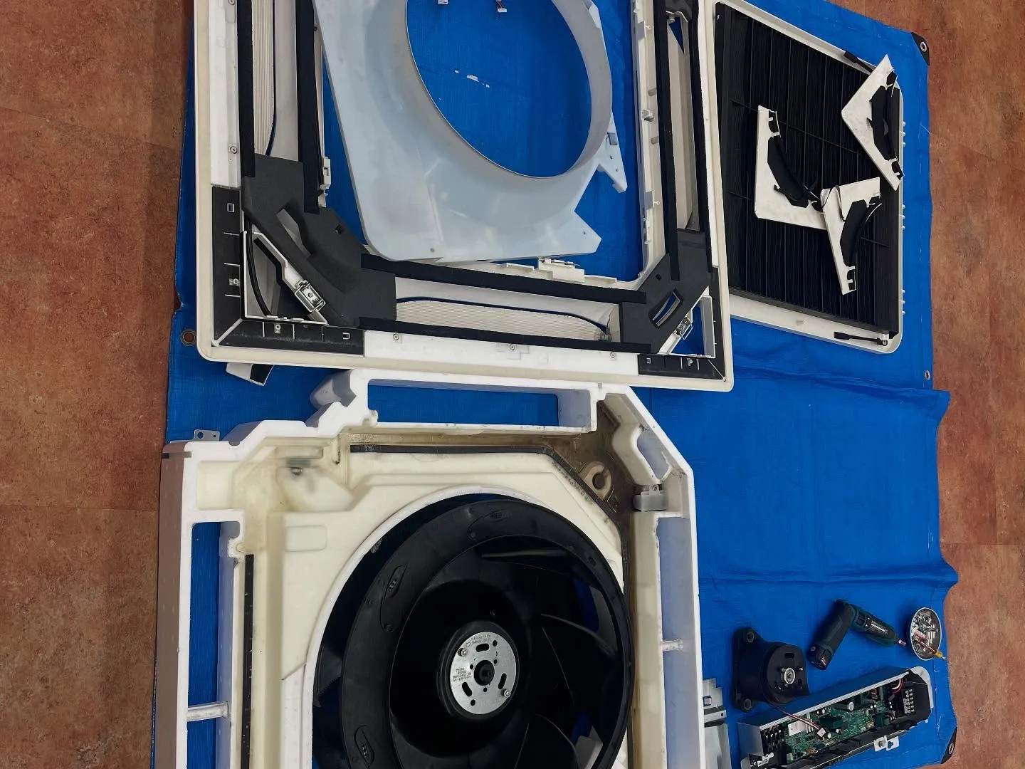 青森→(北海道)函館→室蘭→登別→札幌へ