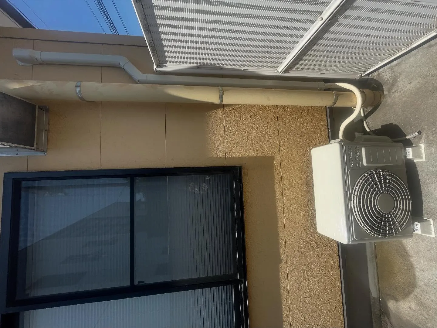 本日もエアコン取付工事をさせて頂きました。