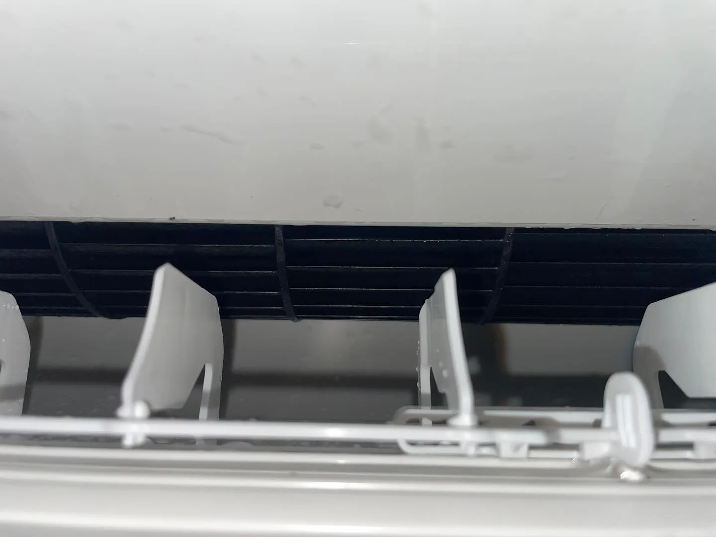 本日もエアコンクリーニングをさせて頂きました😁