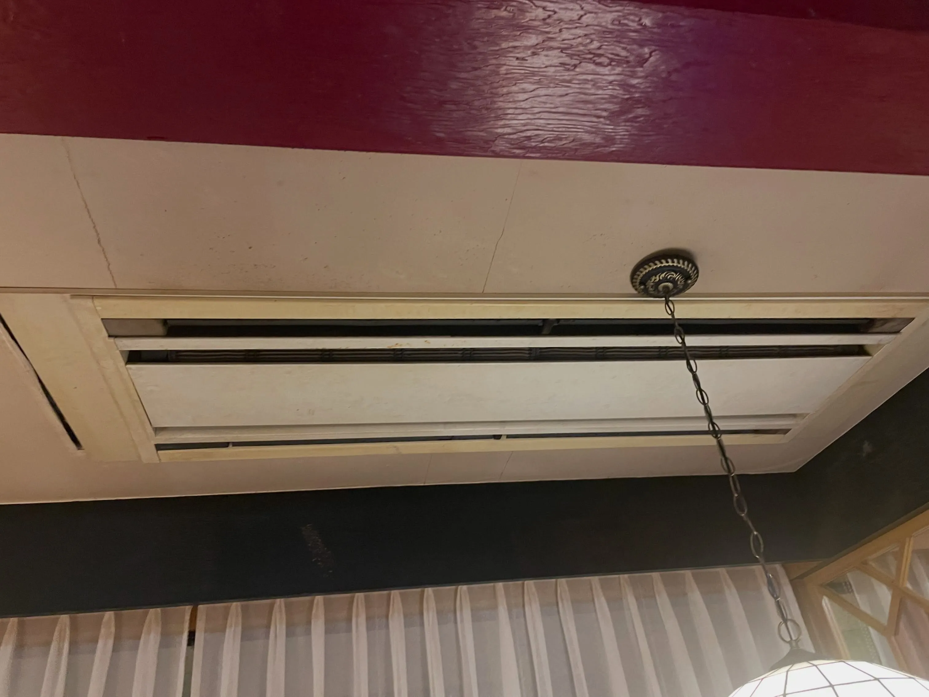 本日は夜間作業で12台ほどクリーニングさせて頂きました。